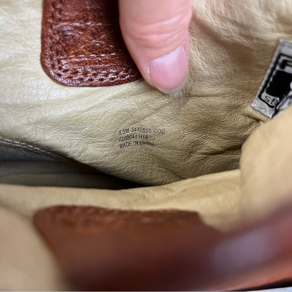 Frye Carson Hidden Wedge 8.5M Cognac Brown Leather Zip Back Western Fall Boots - Picture 12 of 12